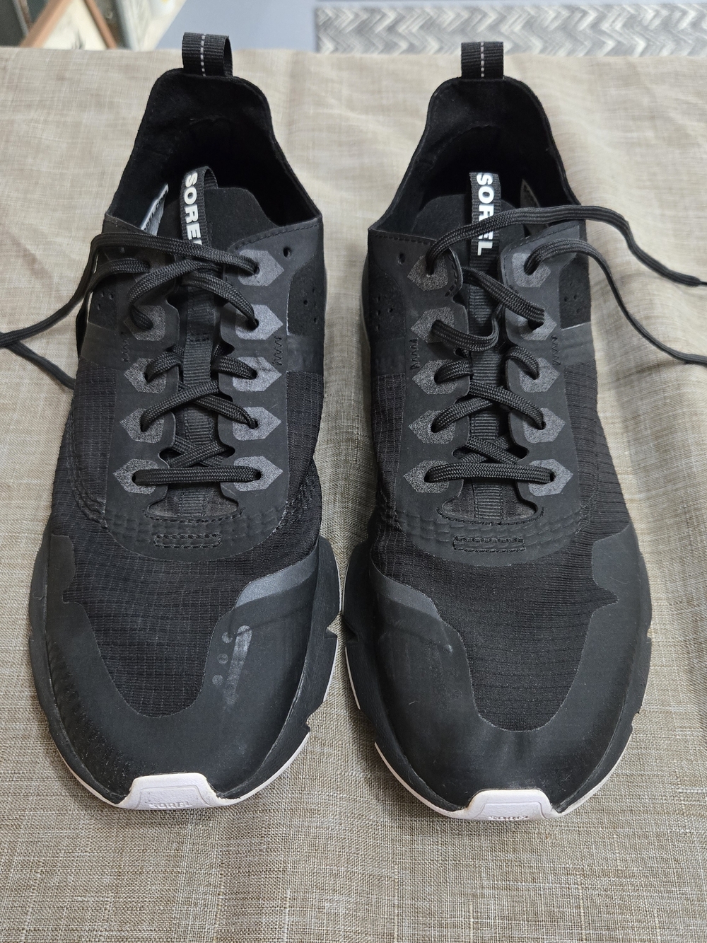 SOREL Womens Black Lightweight Athletic Sneakers